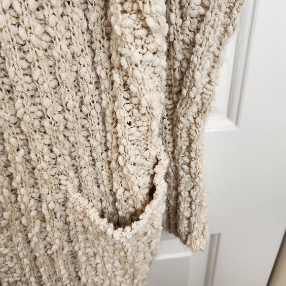 On the Road M/L Boho Open Cardigan Sweater Popcorn Knit made with Vegan Yarn - Picture 4 of 10